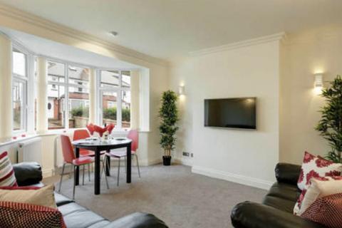 undefined, Estcourt Terrace, Leeds LS6
