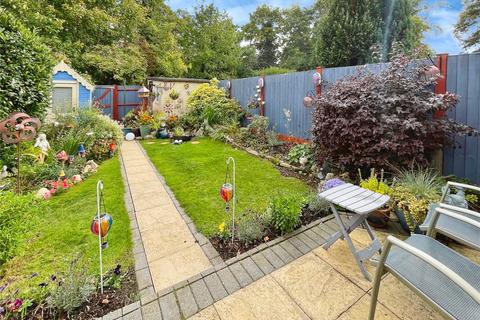 undefined, East Park, Old Harlow, Essex, CM17