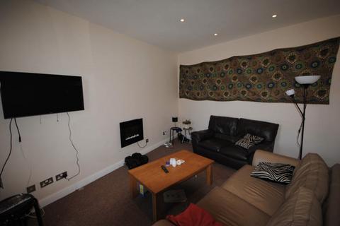 3 bedroom house to rent, Royal Park Grove, Leeds LS6