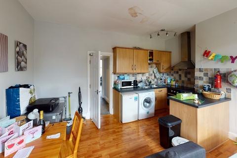 2 bedroom flat to rent, Victoria Road, Leeds LS6