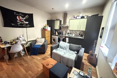 1 bedroom flat to rent, Brudenell Grove, Leeds LS6