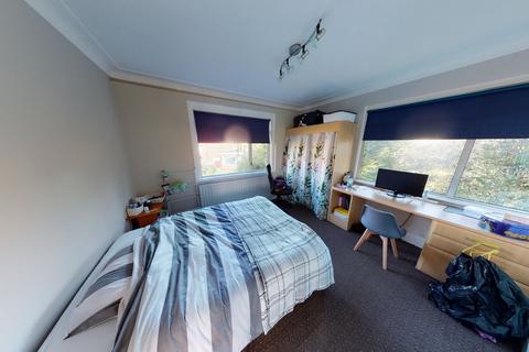 6 bedroom house to rent, Ash Crescent, Leeds LS6