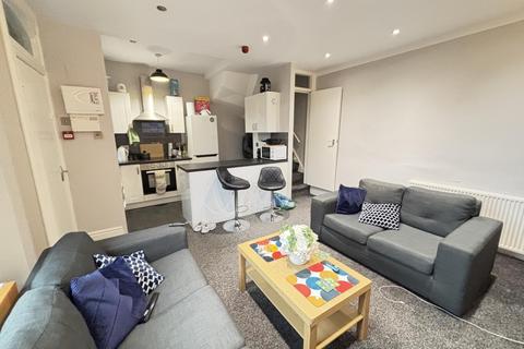 undefined, Granby Terrace, Leeds LS6
