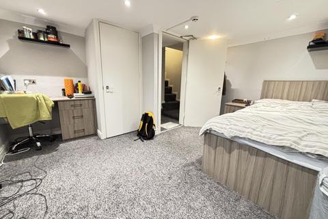 undefined, Granby Terrace, Leeds LS6