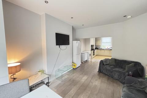 4 bedroom house to rent, Stanmore Street, Leeds LS4