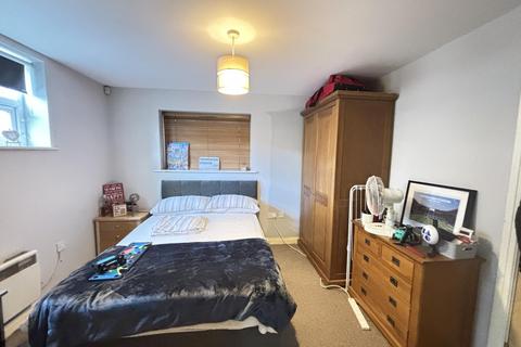 2 bedroom house to rent, Norton House 1 Cardigan Road, Leeds LS6