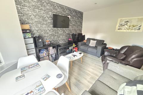 undefined, Ash Road, Leeds LS6