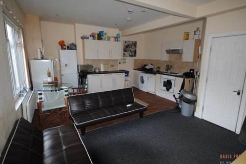 5 bedroom house to rent, Kirkstall Lane, Leeds LS6