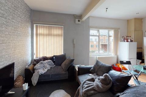 5 bedroom house to rent, Kirkstall Lane, Leeds LS6