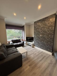 4 bedroom house to rent, High Cliffe, Leeds LS4