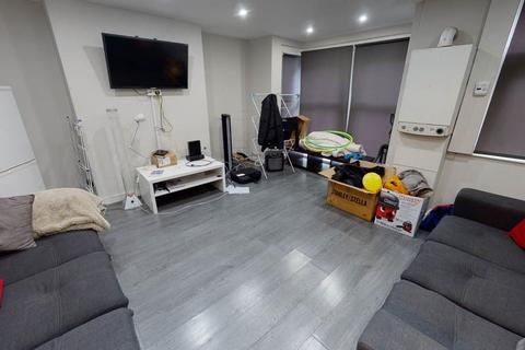 Langdale Terrace, Leeds LS6
