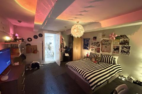 4 bedroom house to rent, 1a Cumberland Road, Leeds LS6