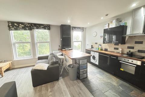 5 bedroom house to rent, Bainbridge Road Upstairs, Leeds LS6