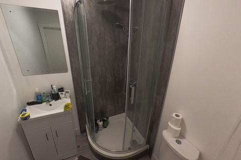 3 bedroom house to rent, Thornville Row, Leeds LS6
