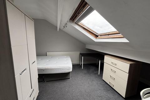 5 bedroom house to rent, Granby Grove, Leeds LS6