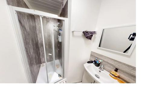 3 bedroom house to rent, Talbot Mount, Leeds LS4