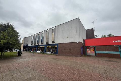 Retail property (high street) to rent, 8 Lennox Pl Clydebank G81 4LX