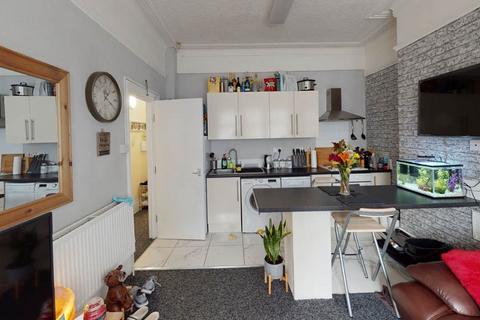undefined, Headingley Mount, Leeds LS6