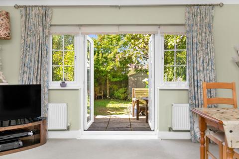 4 bedroom detached house for sale, Sycamore Road, Bordon GU35