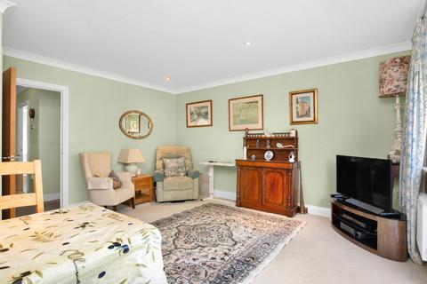 4 bedroom detached house for sale, Sycamore Road, Bordon GU35