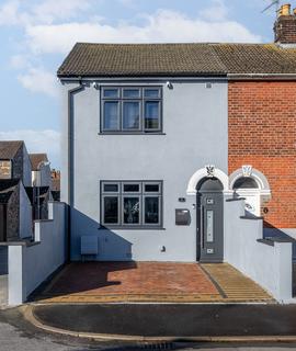 3 bedroom end of terrace house for sale, Churchill Road, Great Yarmouth