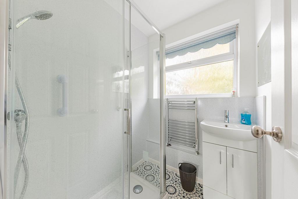 Shower Room (1)