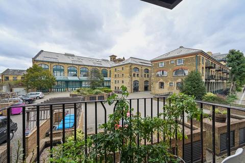 2 bedroom flat for sale, Brunel House, Canary Wharf, London, E14