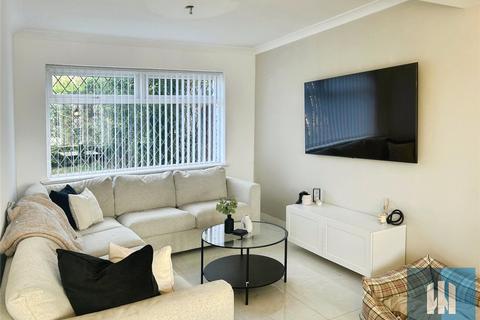 3 bedroom semi-detached house for sale, Grove Road, Pontefract, West Yorkshire, WF8