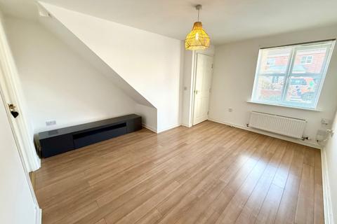 2 bedroom terraced house to rent, Martin Crescent, Ruddington, Nottingham NG11 6AG
