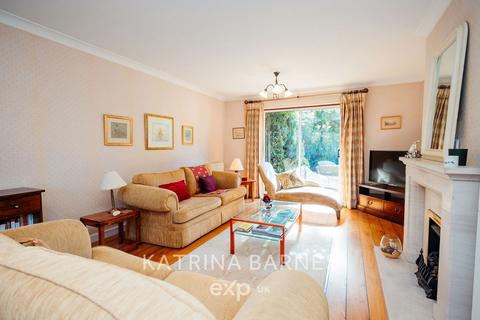 1 Notley Green, Great Notley, Braintree, CM77 7US
