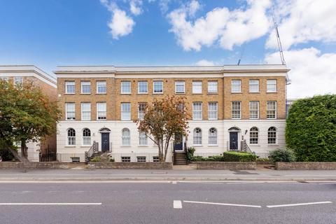 2 bedroom flat for sale, Cookham Road, Maidenhead SL6