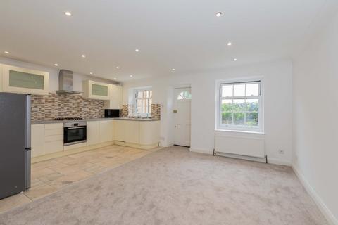 2 bedroom flat for sale, Cookham Road, Maidenhead SL6