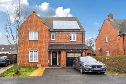 4 bedroom detached house for sale, Grange Road, Chalfont St. Peter, Gerrards Cross