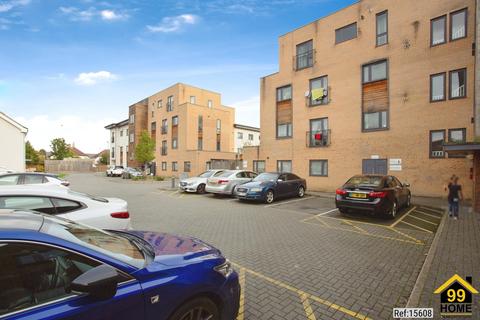 Dewhurst Court, Hounslow, TW3