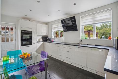 4 bedroom detached house for sale, The Retreat, Amersham HP6