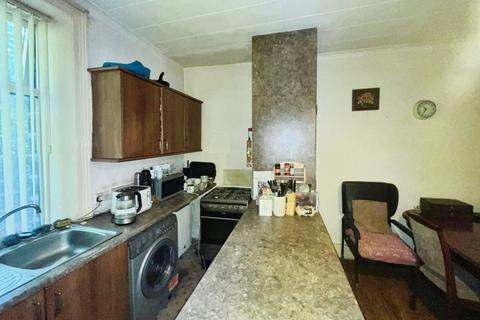 undefined, Lowergate, Huddersfield HD3