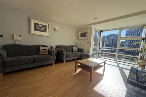 2 bedroom apartment for sale, W3, Whitworth Street West, Manchester