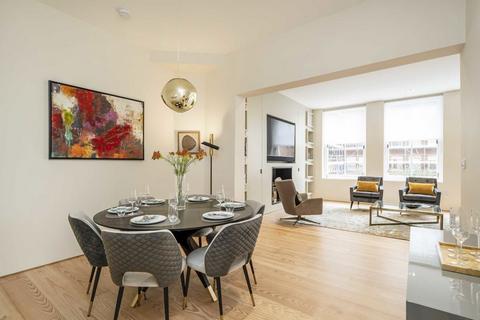 2 bedroom flat to rent, South Audley Street, London W1K