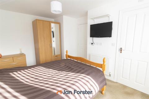 undefined, Edmund Road, Holystone, Newcastle Upon Tyne