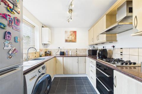 3 bedroom semi-detached house for sale, Crake Place, College Town, Sandhurst, Berkshire, GU47