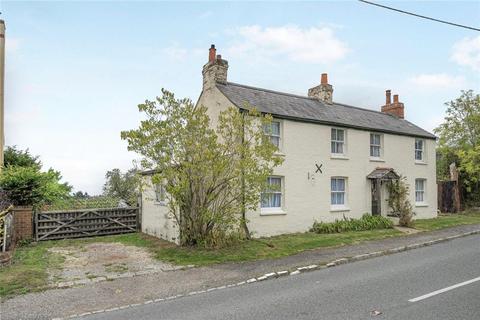 4 bedroom detached house for sale, Lillingstone Road, Akeley, Buckinghamshire, MK18