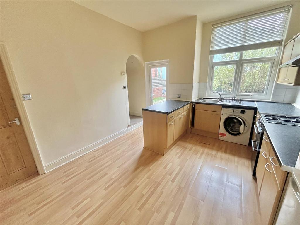 Kitchen 2
