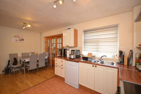 undefined, Bates Avenue, RIngstead