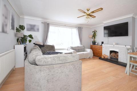 undefined, Oakleigh Close, Raunds