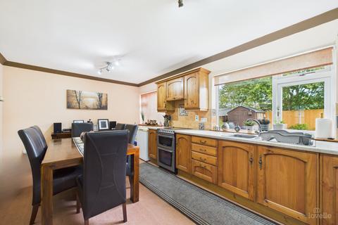 undefined, Lodge Avenue, North Lincolnshire DN18