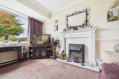 undefined, Lodge Avenue, North Lincolnshire DN18