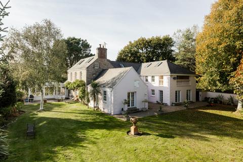 5 bedroom detached house for sale, Rue de la Croiserie, Trinity, Jersey