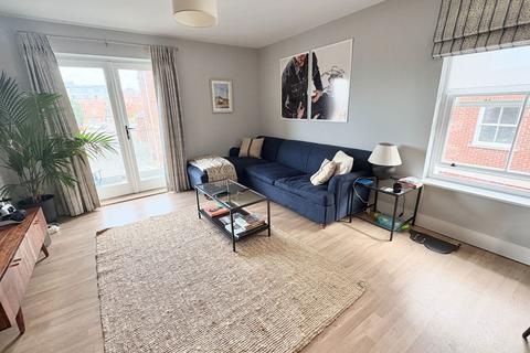 2 bedroom apartment for sale, The Salthouse Apartments, Salt Meat Lane, Gosport PO12 1GH
