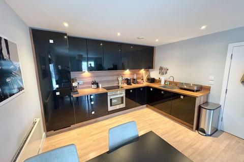2 bedroom apartment for sale, The Salthouse Apartments, Salt Meat Lane, Gosport PO12 1GH