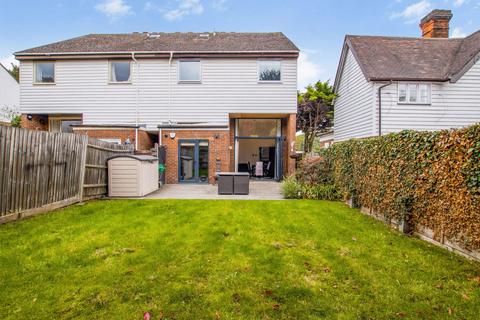 undefined, Badgers Croft, London N20